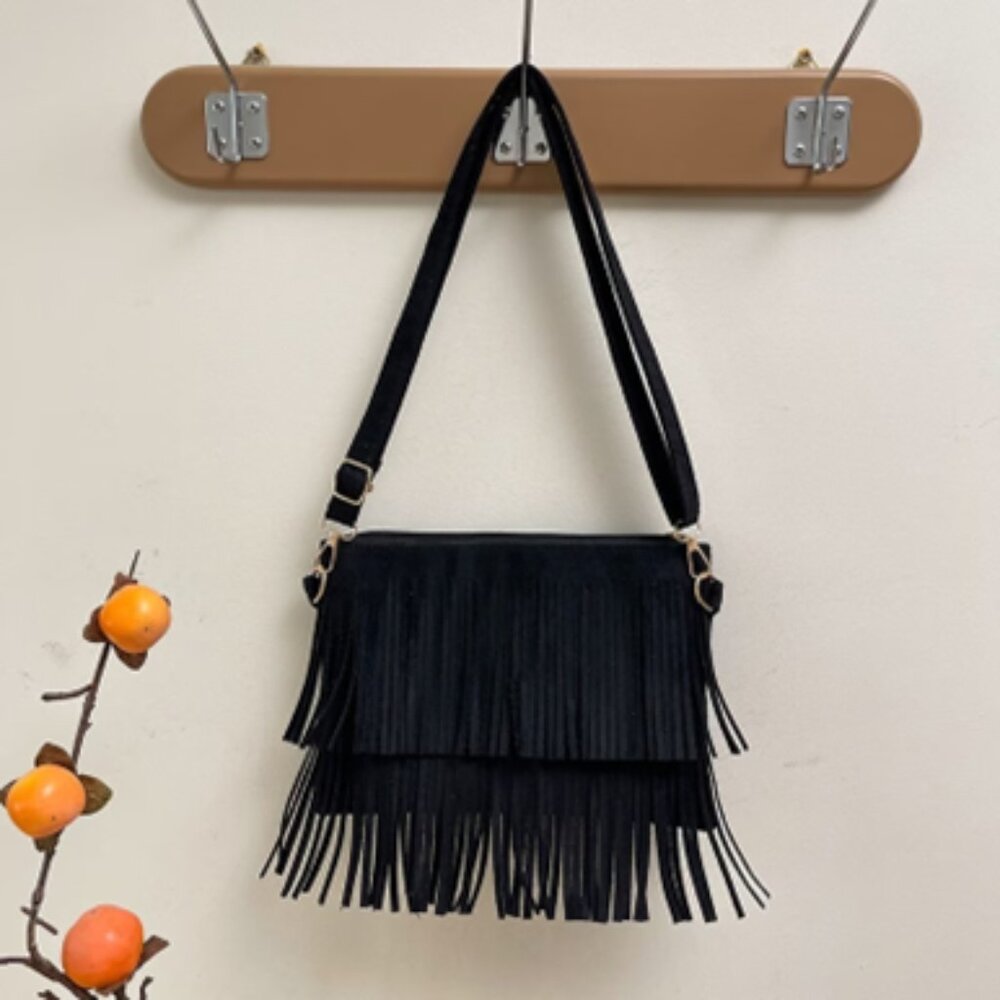 Boho Chic Fringe/ Two Tiered Tassel Shoulder/ Crossbody Bag/ Purse - Black - NWT - Picture 8 of 8